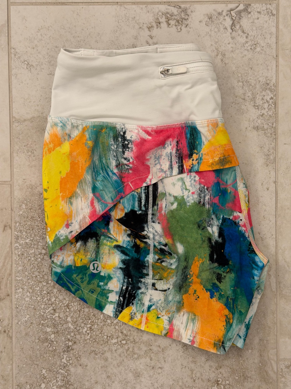 Colorful Abstract Print Athletic Shorts - Picture 3 of 4